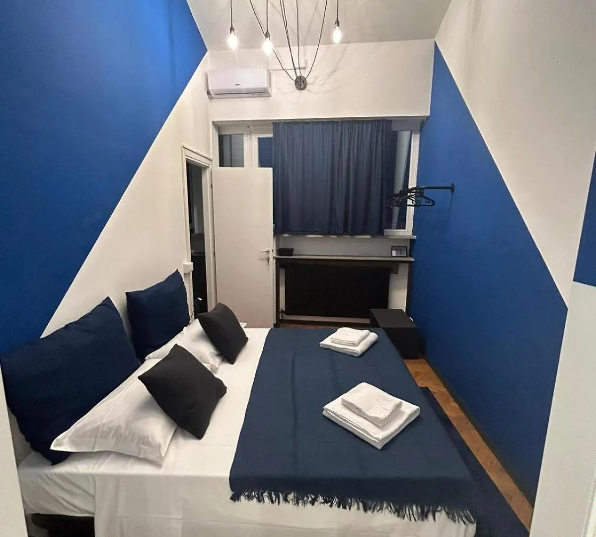 Casa Francis Hotell Florens Pensionat